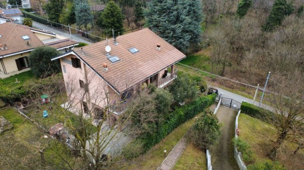 casa indipendente in vendita ad Avigliana