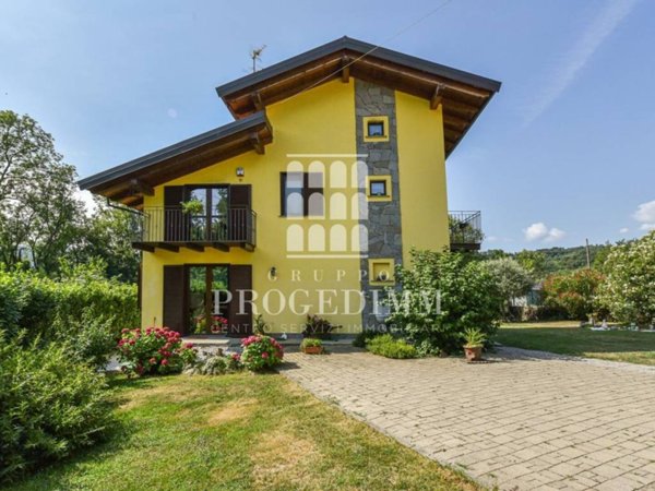casa indipendente in vendita ad Avigliana