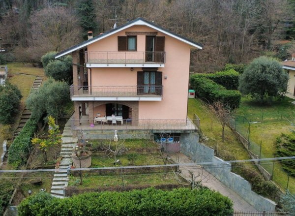 casa indipendente in vendita ad Avigliana