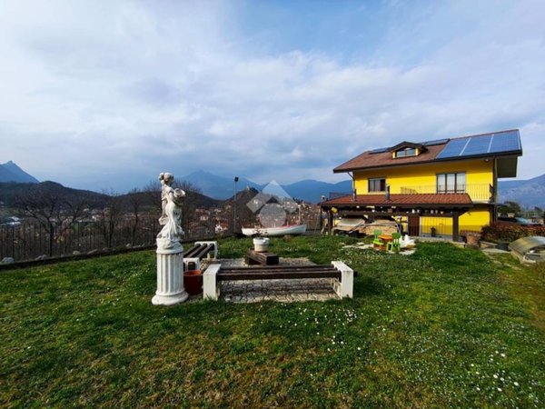 casa indipendente in vendita ad Avigliana