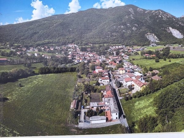 casa indipendente in vendita ad Avigliana