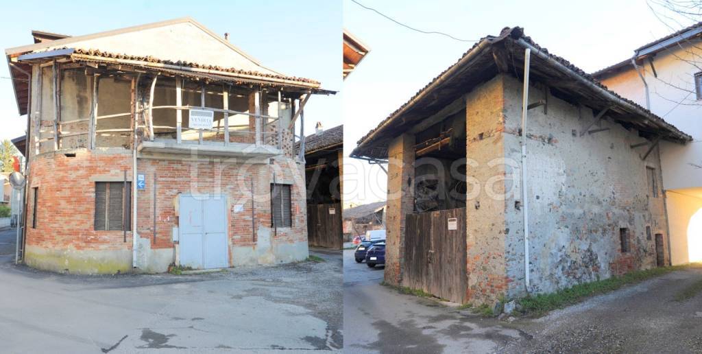 casa indipendente in vendita ad Avigliana in zona Grangia