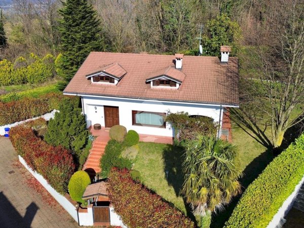 casa indipendente in vendita ad Avigliana