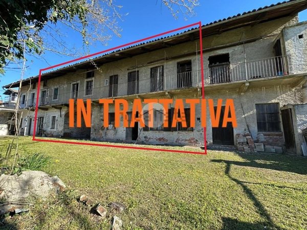 appartamento in vendita ad Avigliana in zona Bertassi