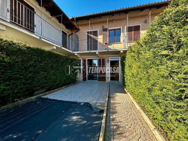 casa indipendente in vendita ad Avigliana