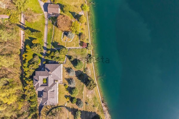 villa in vendita ad Avigliana