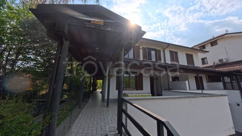casa indipendente in vendita ad Avigliana