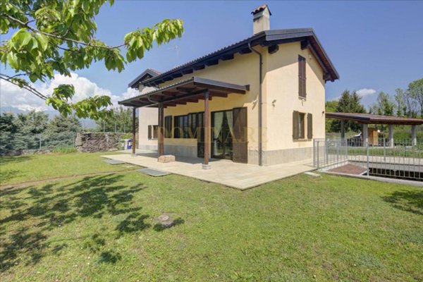 casa indipendente in vendita ad Avigliana
