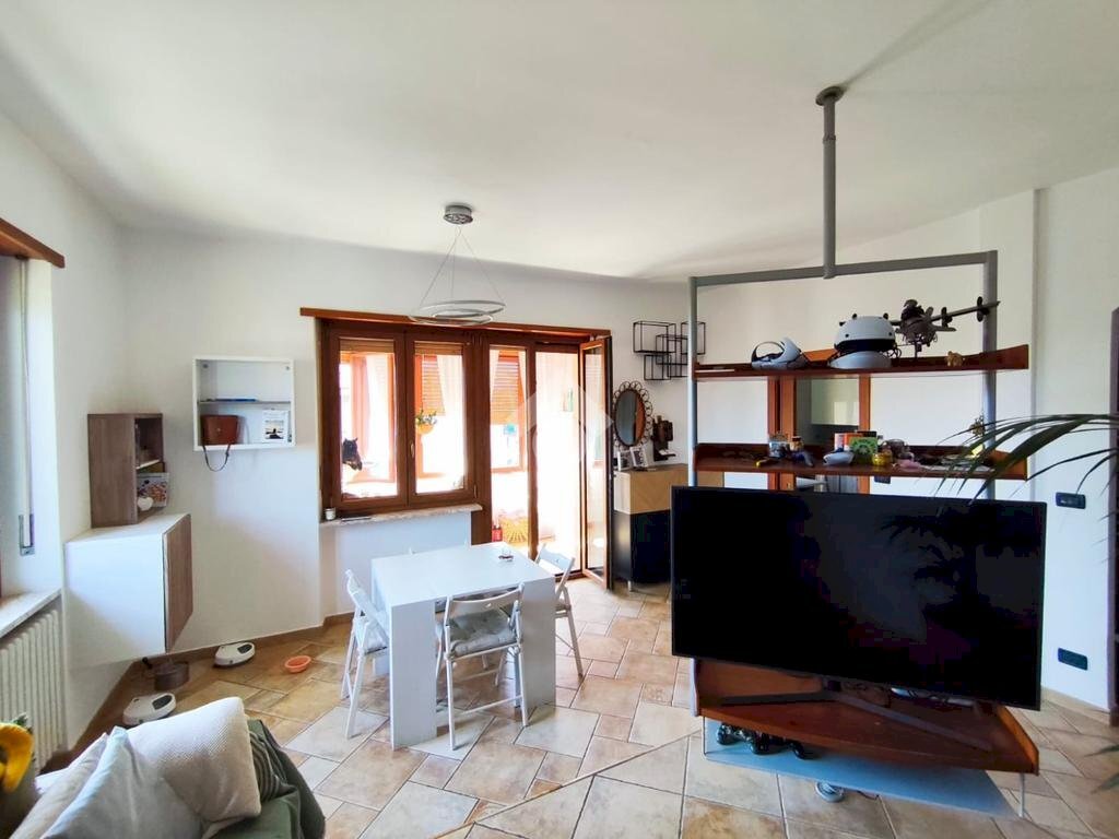 appartamento in vendita ad Avigliana in zona Drubiaglio