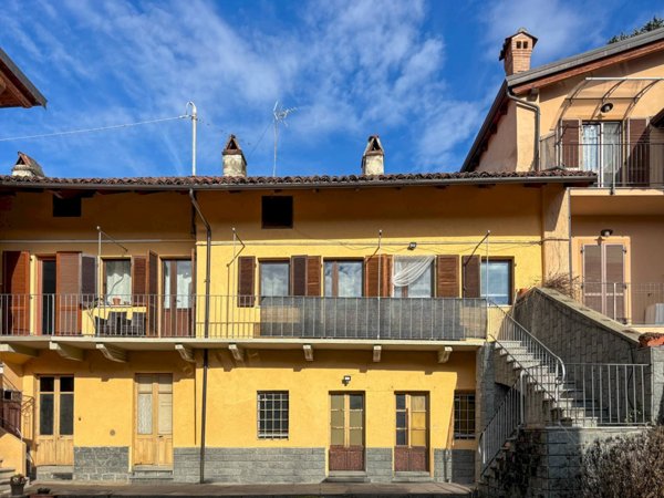 casa indipendente in vendita ad Avigliana