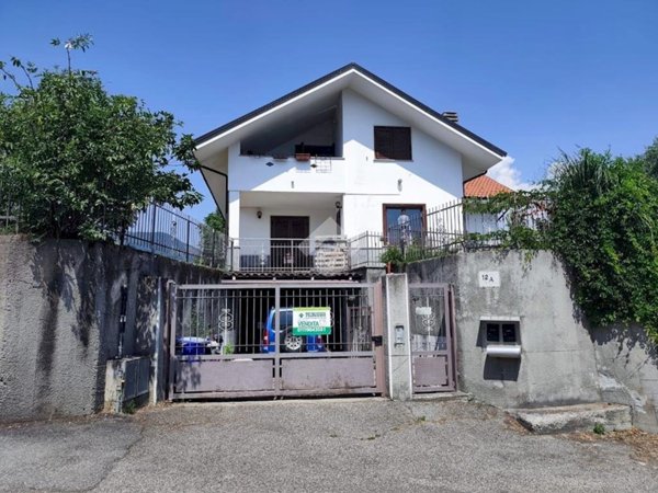 casa indipendente in vendita ad Avigliana