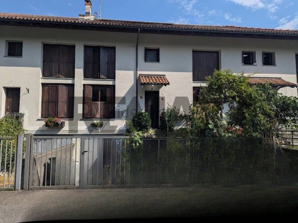 casa indipendente in vendita ad Avigliana