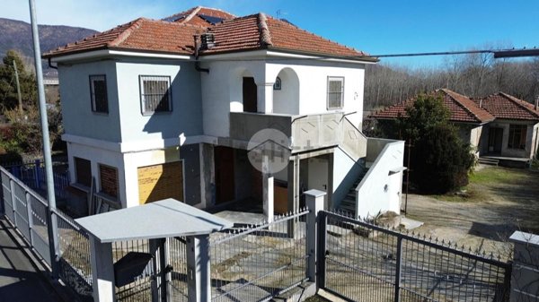 casa indipendente in vendita ad Avigliana
