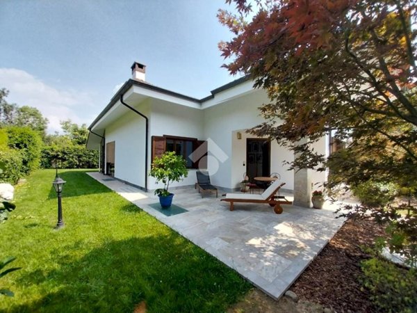 casa indipendente in vendita ad Avigliana