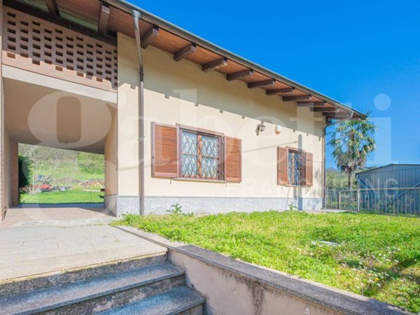 casa indipendente in vendita ad Avigliana