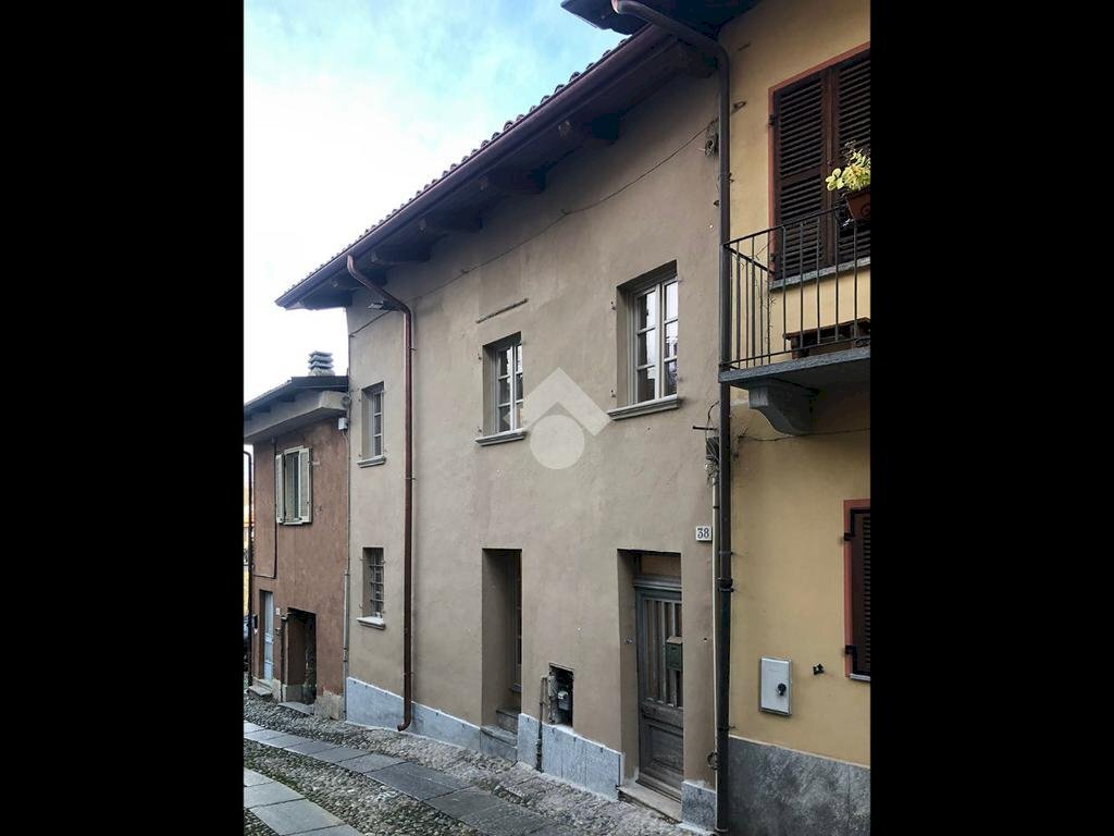 pentavano in vendita ad Avigliana