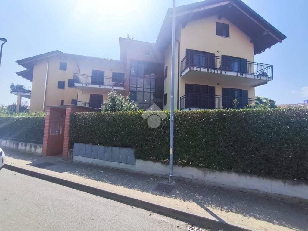 appartamento in vendita ad Avigliana in zona Drubiaglio