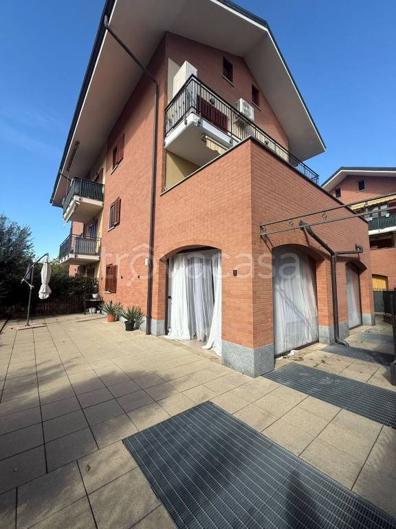appartamento in vendita ad Avigliana in zona Grangia