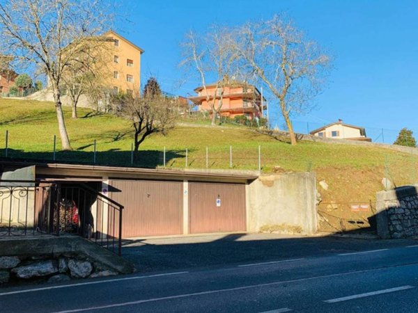 terreno edificabile in vendita a Strozza
