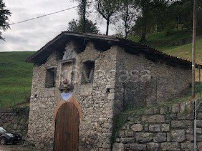 appartamento in vendita a Strozza