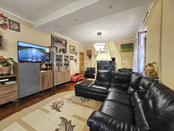 villa in vendita a Strozza