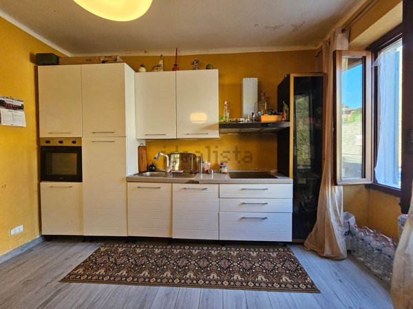 appartamento in vendita a Strozza