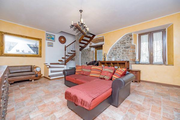casa indipendente in vendita a Suisio