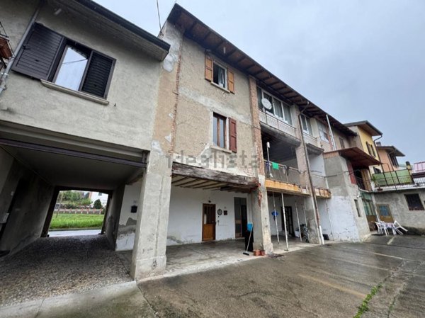 appartamento in vendita a Suisio