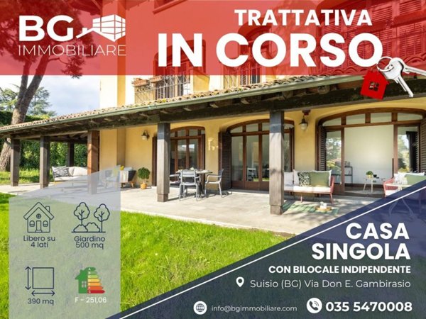 casa indipendente in vendita a Suisio