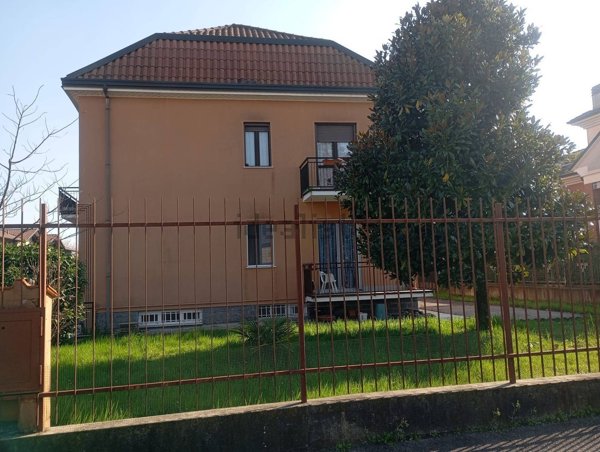 appartamento in vendita a Suisio