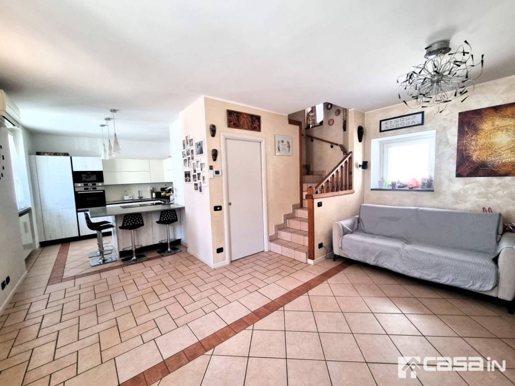 appartamento in vendita a Suisio