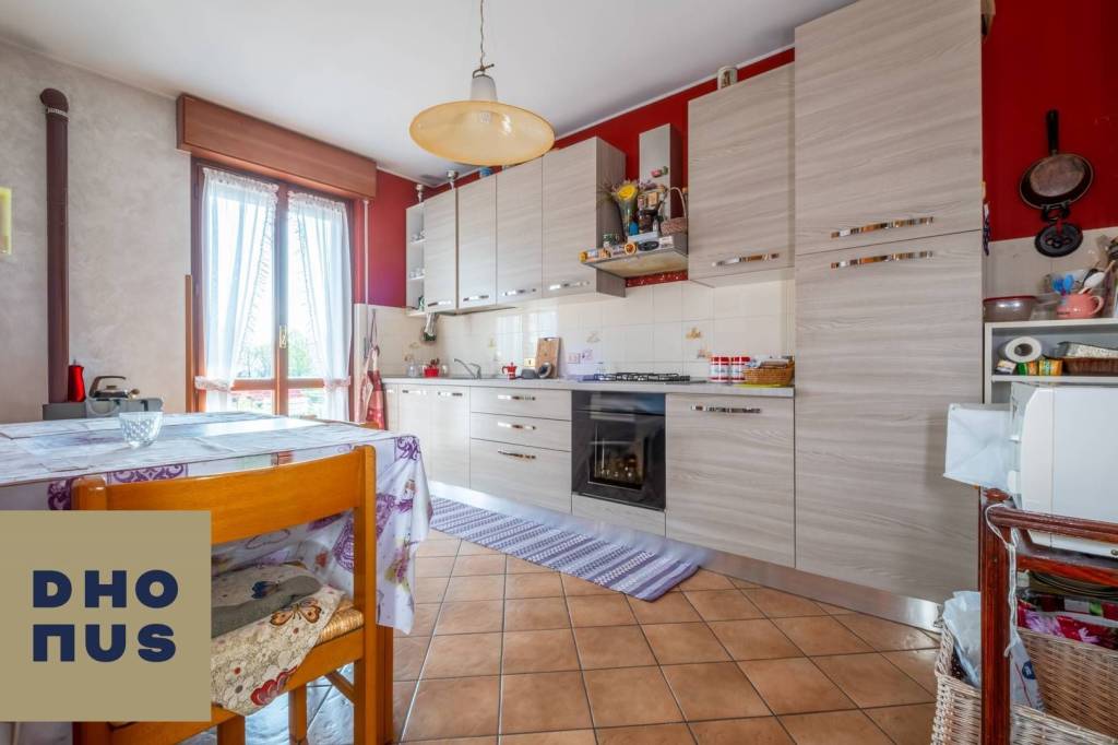 appartamento in vendita a Suisio