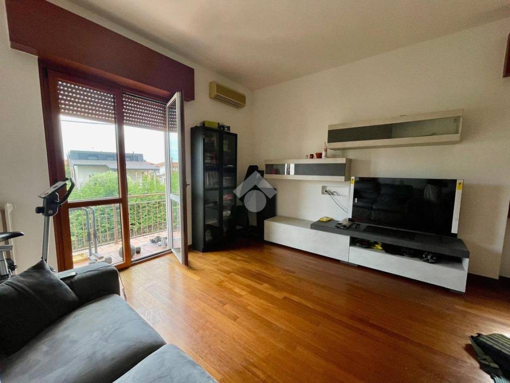 appartamento in vendita a Suisio