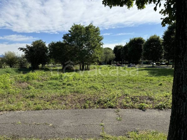 terreno agricolo in vendita a Suisio