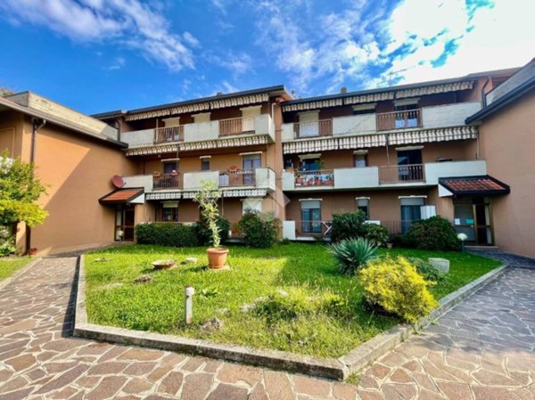 appartamento in vendita a Suisio