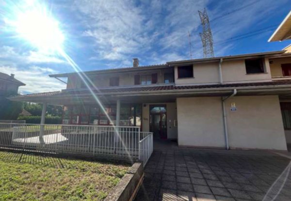 ufficio in vendita a Suisio