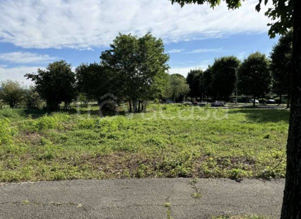 terreno agricolo in vendita a Suisio