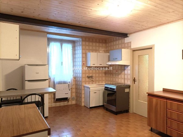 appartamento in vendita a Taleggio in zona Pizzino