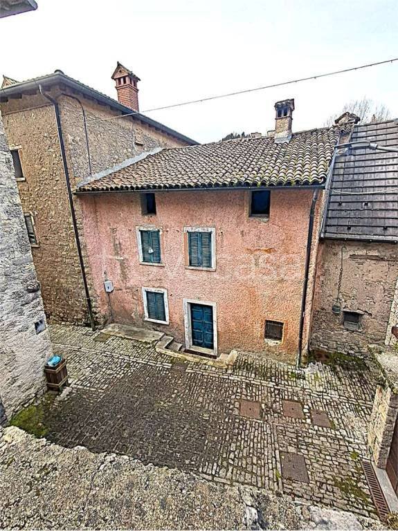 appartamento in vendita a Taleggio