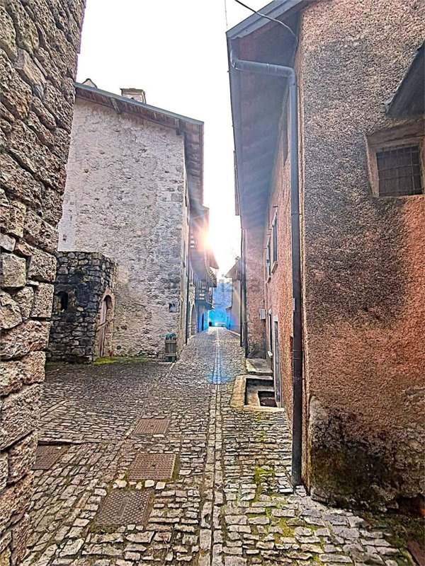 casa indipendente in vendita a Taleggio