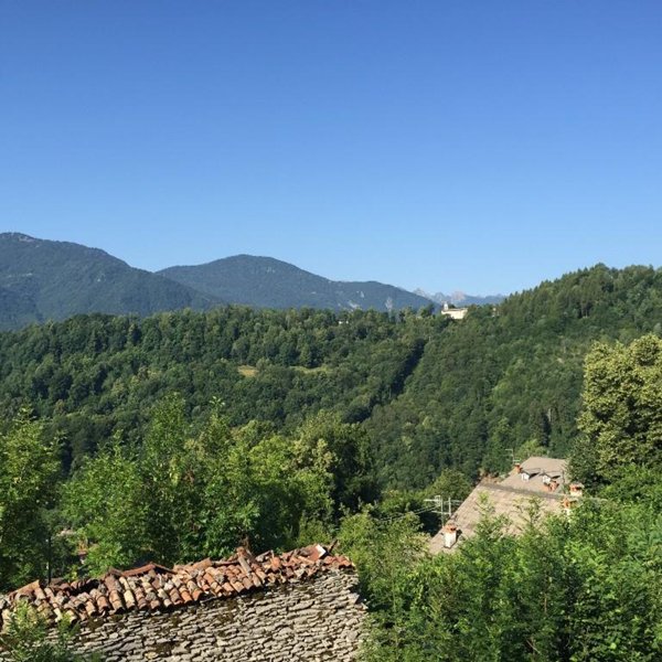 appartamento in vendita a Taleggio in zona Sottochiesa
