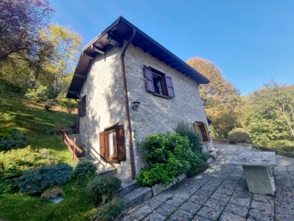 casa indipendente in vendita a Taleggio