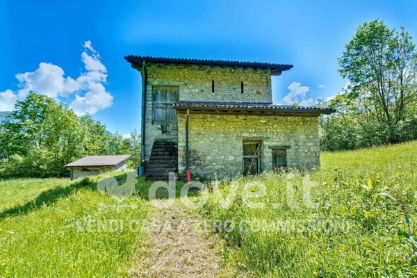 casa indipendente in vendita a Taleggio