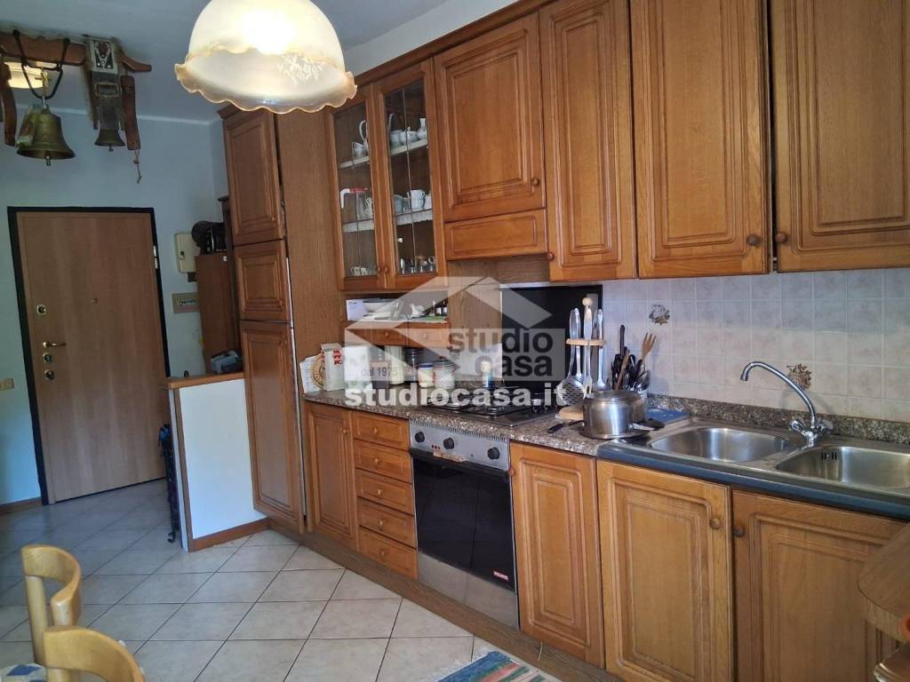 appartamento in vendita a Taleggio in zona Pizzino