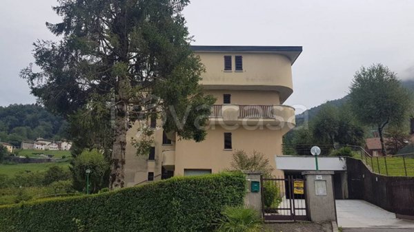 appartamento in vendita a Taleggio in zona Peghera