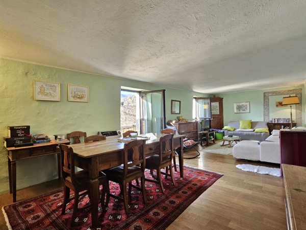 appartamento in vendita a Taleggio in zona Sottochiesa