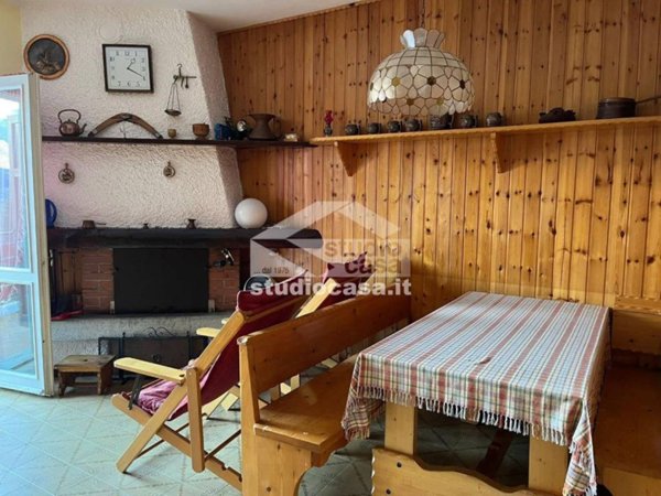 appartamento in vendita a Taleggio in zona Peghera