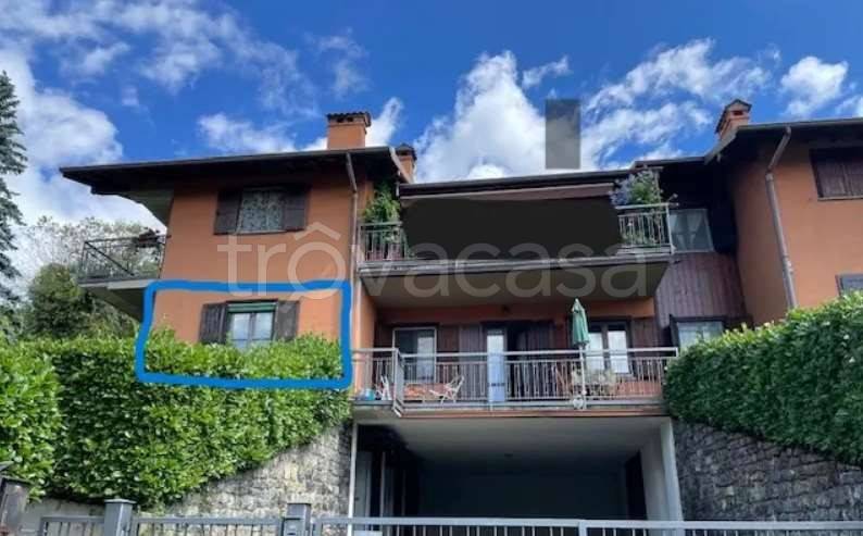 appartamento in vendita a Taleggio in zona Sottochiesa