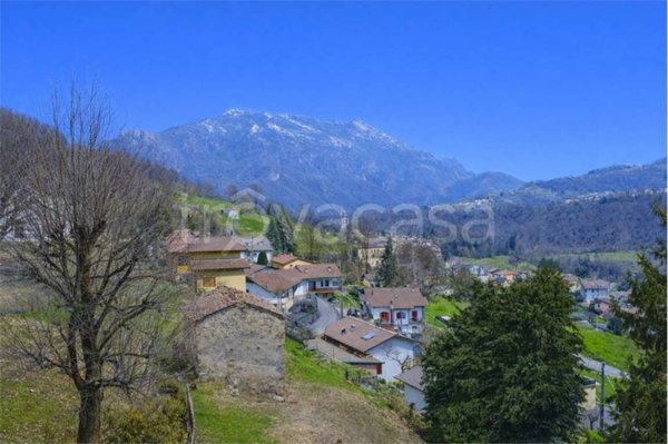 appartamento in vendita a Taleggio in zona Sottochiesa