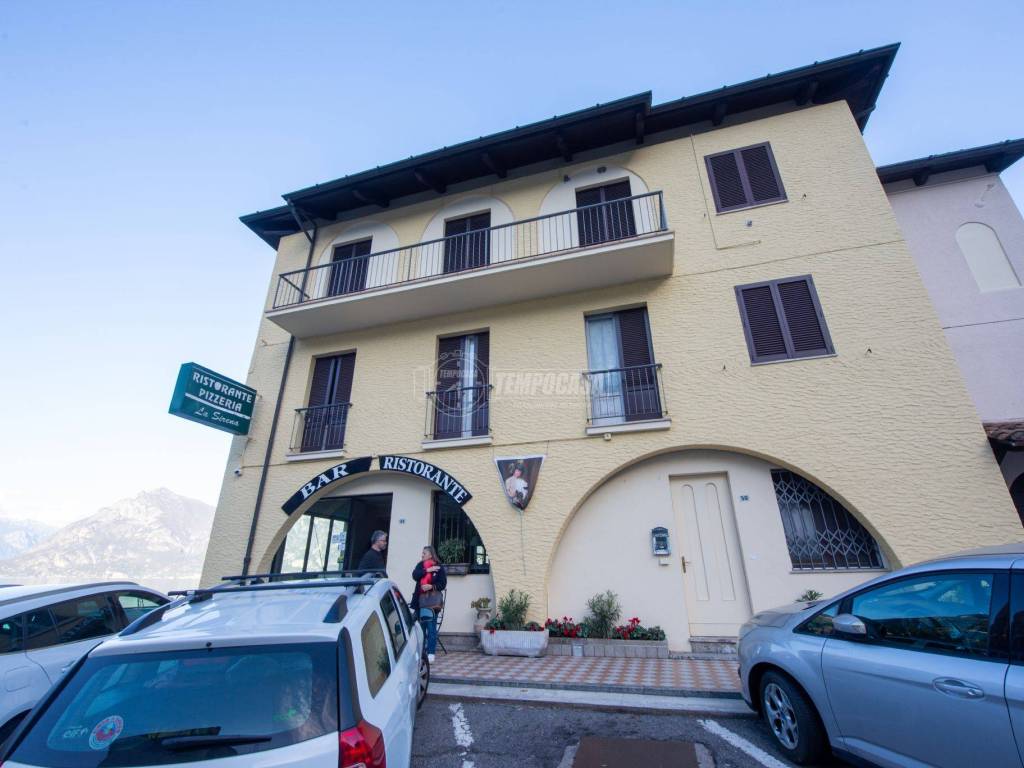 appartamento in vendita a Tavernola Bergamasca